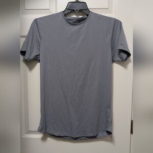 Cuts Clothing Curve Hem Men's Crew Neck Shirt Gray Size Large Small S